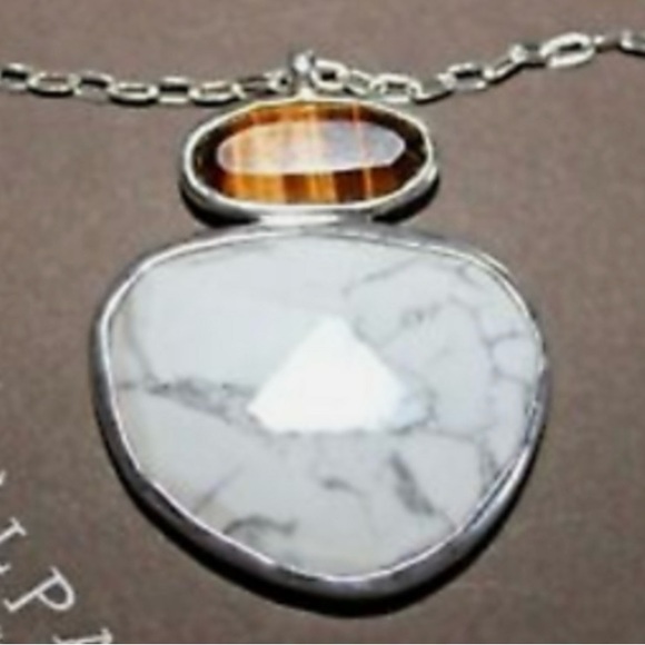 Silpada Day and Night Reversible pendant and silver chain, used for displays - Picture 2 of 5